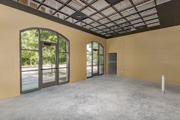Staybridge Suites: 4001 Nicholson Dr, Baton Rouge, LA 70808